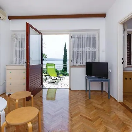 Apartment Brasnovic Dramalj